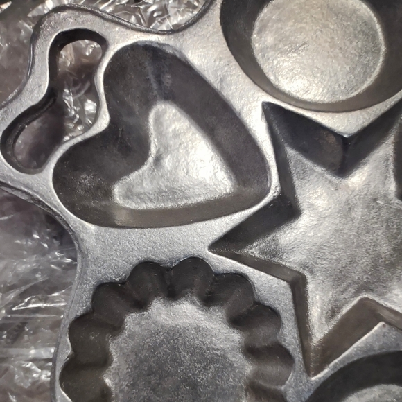 Wilton Shortbread Cookie Mold Baking Pan Aluminum Alloy Armetale Star Hearts - Picture 6 of 10